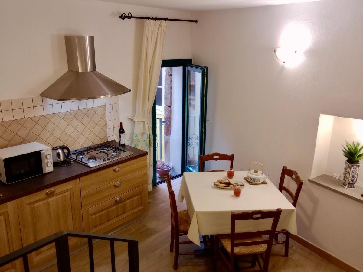 Sardinian Gallery Fonte 博萨 外观 照片